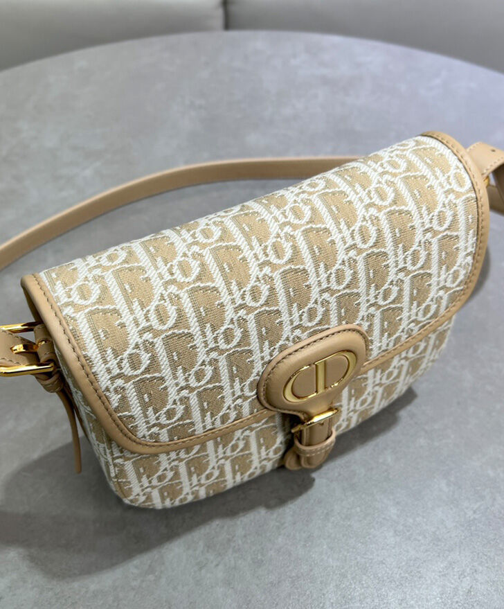 Christian Dior Medium Dior Bobby Bag M9337 Apricot